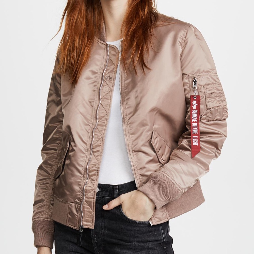 ALPHA INDUSTRIES || Laced Bomber Jacket